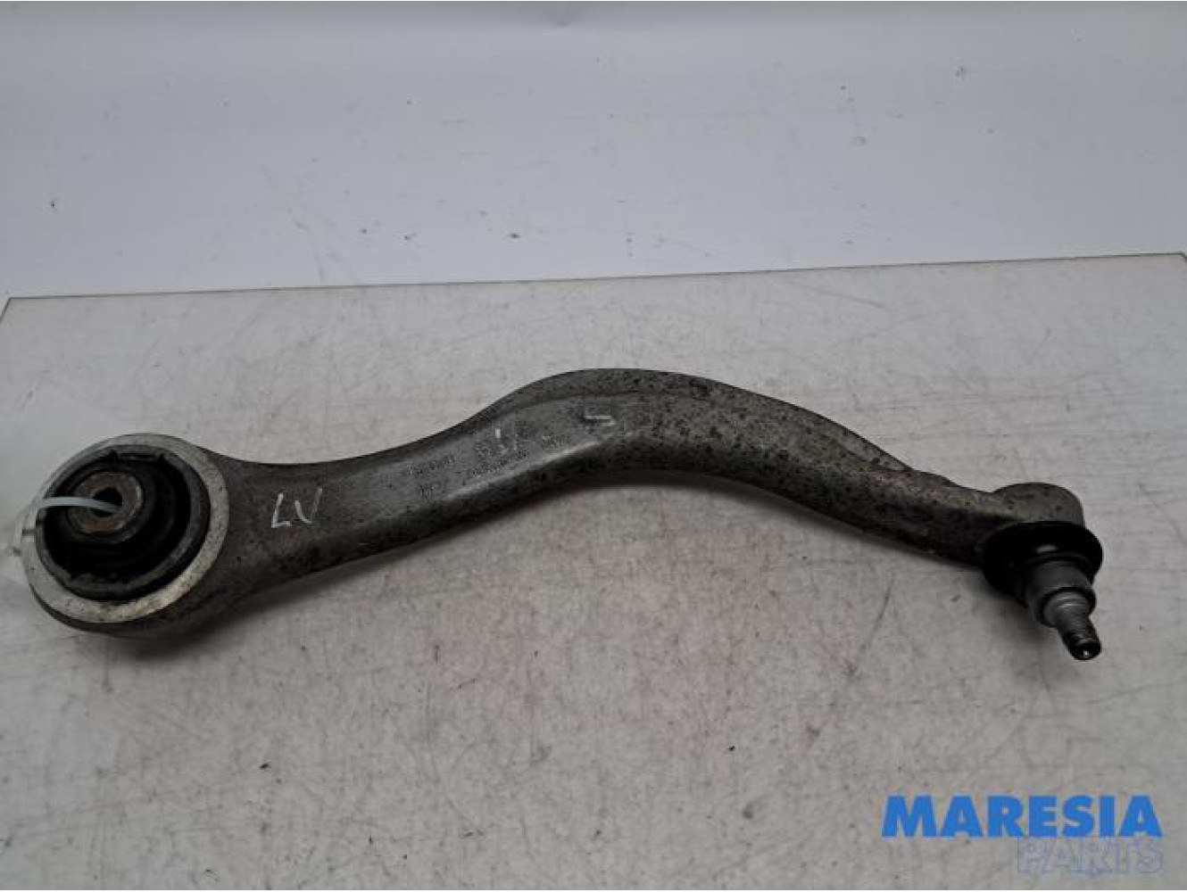 Alfa Romeo - Stelvio - Front wishbone, left