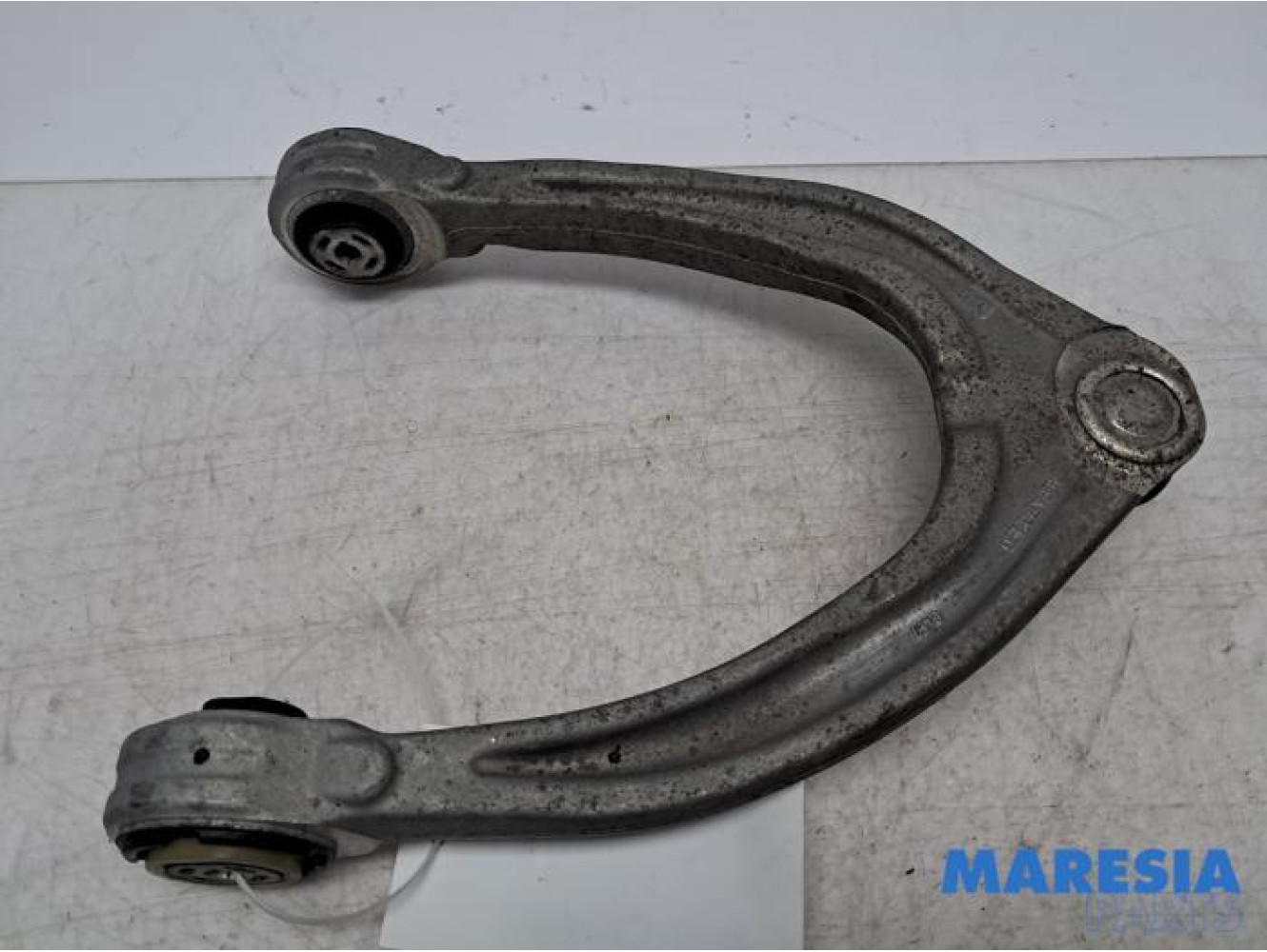 Alfa Romeo - Stelvio - Front upper wishbone, left
