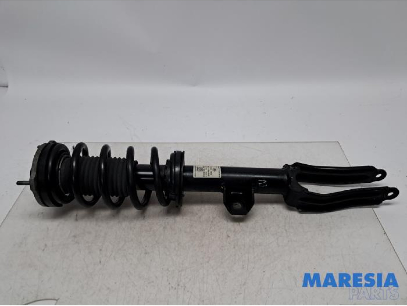 Alfa Romeo - Stelvio - Front shock absorber rod, left
