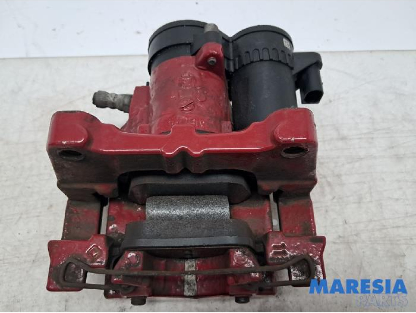 Alfa Romeo - Stelvio - Bremszange links hinten
