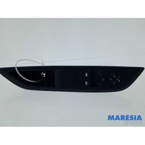 Peugeot - 208 - Kombischalter Fenster