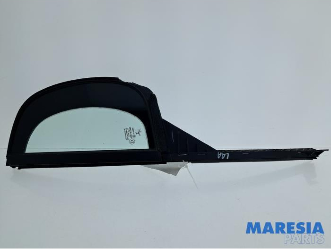 Peugeot - 208 - Dreieckfenster links hinten