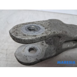Alfa Romeo - Stelvio - Querlenker oben links hinten