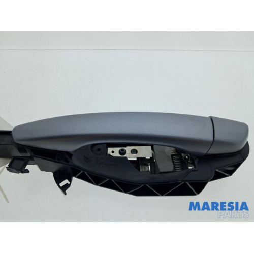 Peugeot - 208 - Türgriff 4-türig links hinten