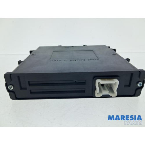 Renault - Clio - Brake control power module
