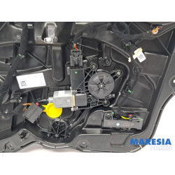 Alfa Romeo - Stelvio - Fenstermechanik 4-türig rechts hinten
