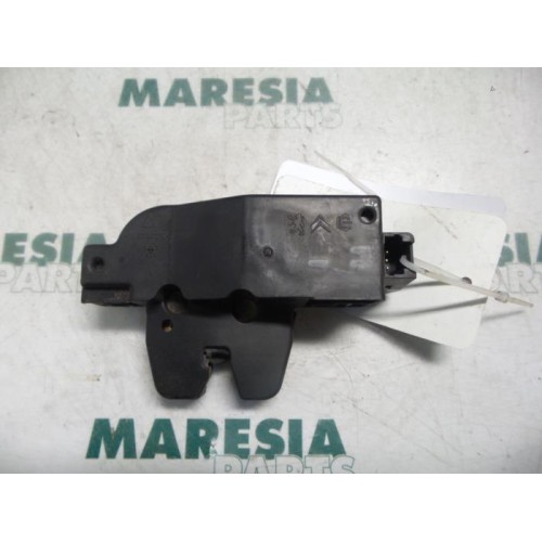 Citroen - C3 - Tailgate lock mechanism