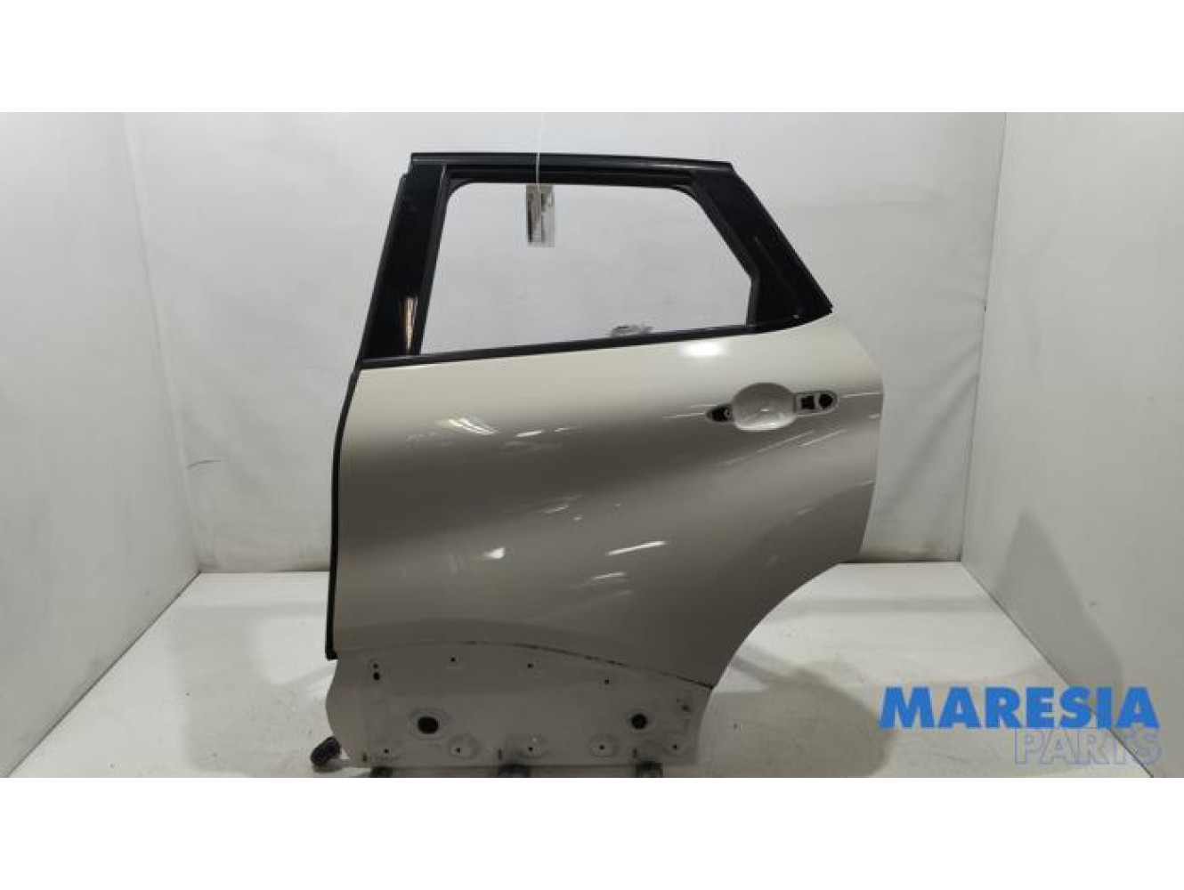Renault - Captur - Rear door 4-door, left