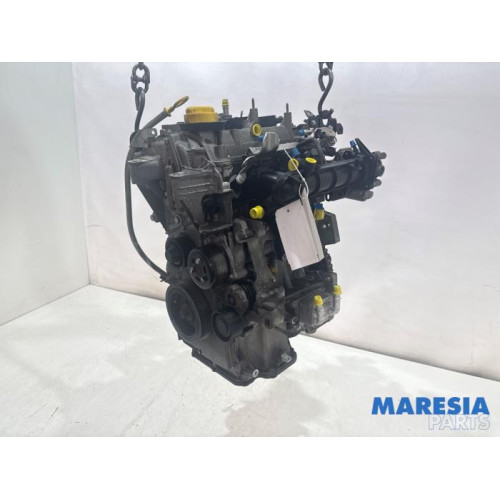 Renault - Captur - Engine
