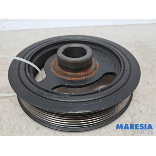 Renault - Clio - Crankshaft pulley