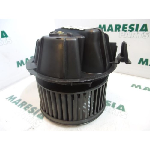 Renault - Modus - Heating and ventilation fan motor