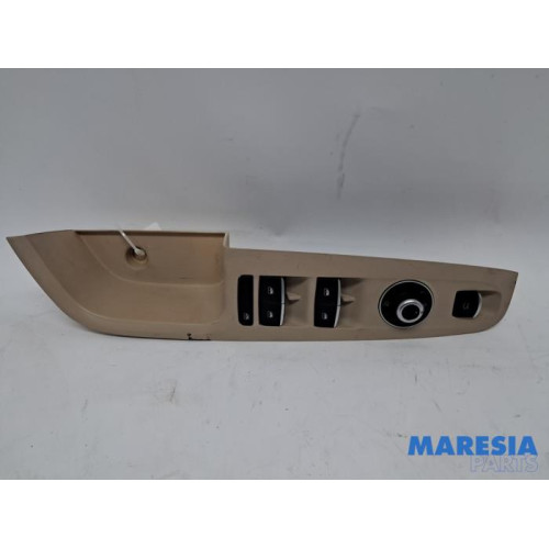 Alfa Romeo - Stelvio - Multi-functional window switch