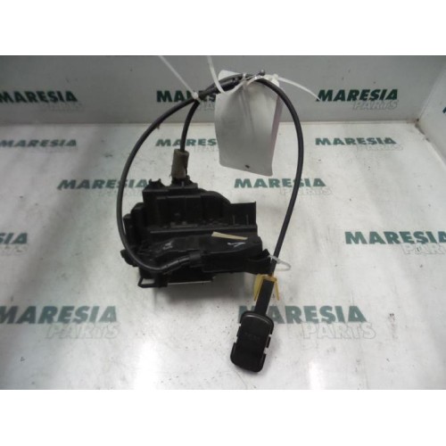 Renault - Modus - Rear door mechanism 4-door, right