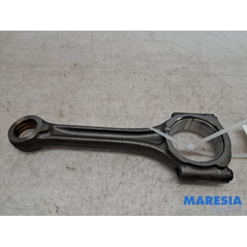 Peugeot - 308 - Connecting rod