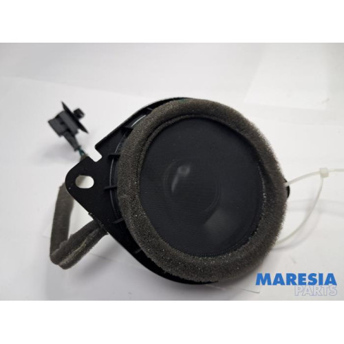 Alfa Romeo - Stelvio - Speaker