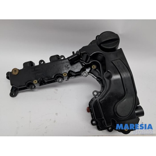 Peugeot - 308 - Rocker cover