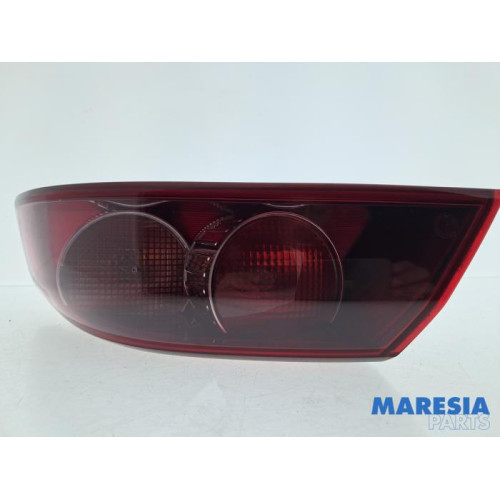 Alfa Romeo - 159 - Feu arrière droit