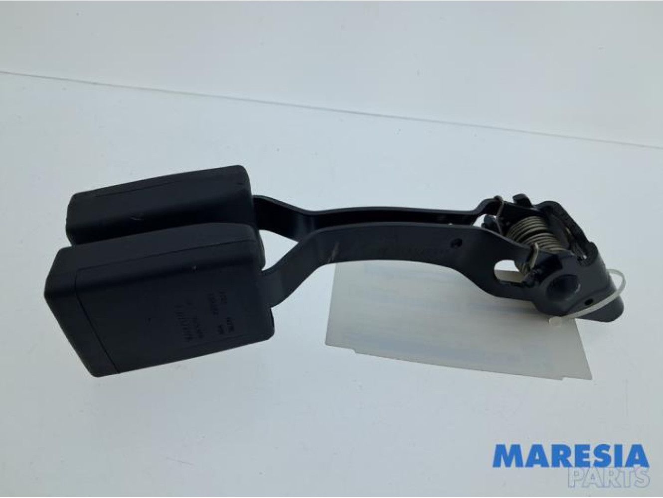 Citroen - C4 Grand Picasso - Insertion ceinture de sécurité arrière gauche