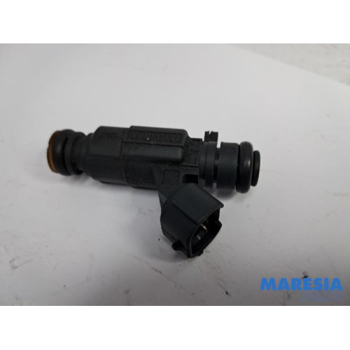 Peugeot - 208 - Injector (petrol injection)
