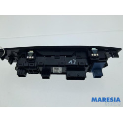 Peugeot - 408 - Multi-functional window switch