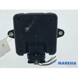 Peugeot - 408 - Voetganger Crash sensor