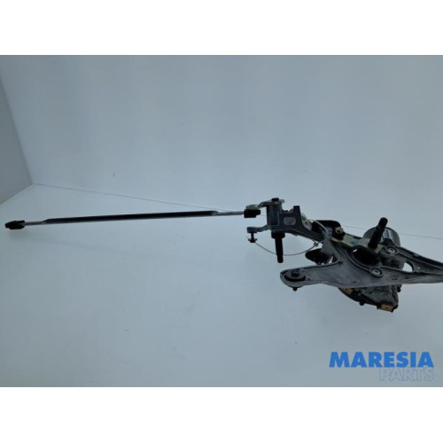 Peugeot - 408 - Front wiper motor