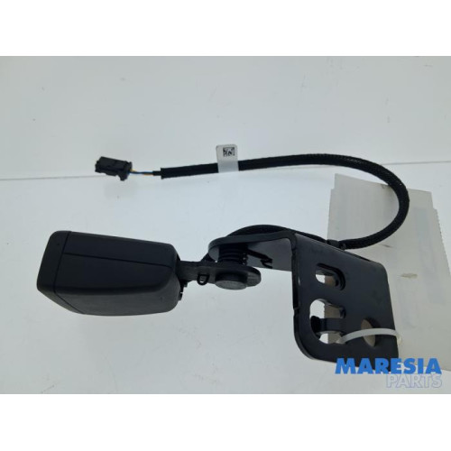 Peugeot - 408 - Rear seatbelt buckle, left