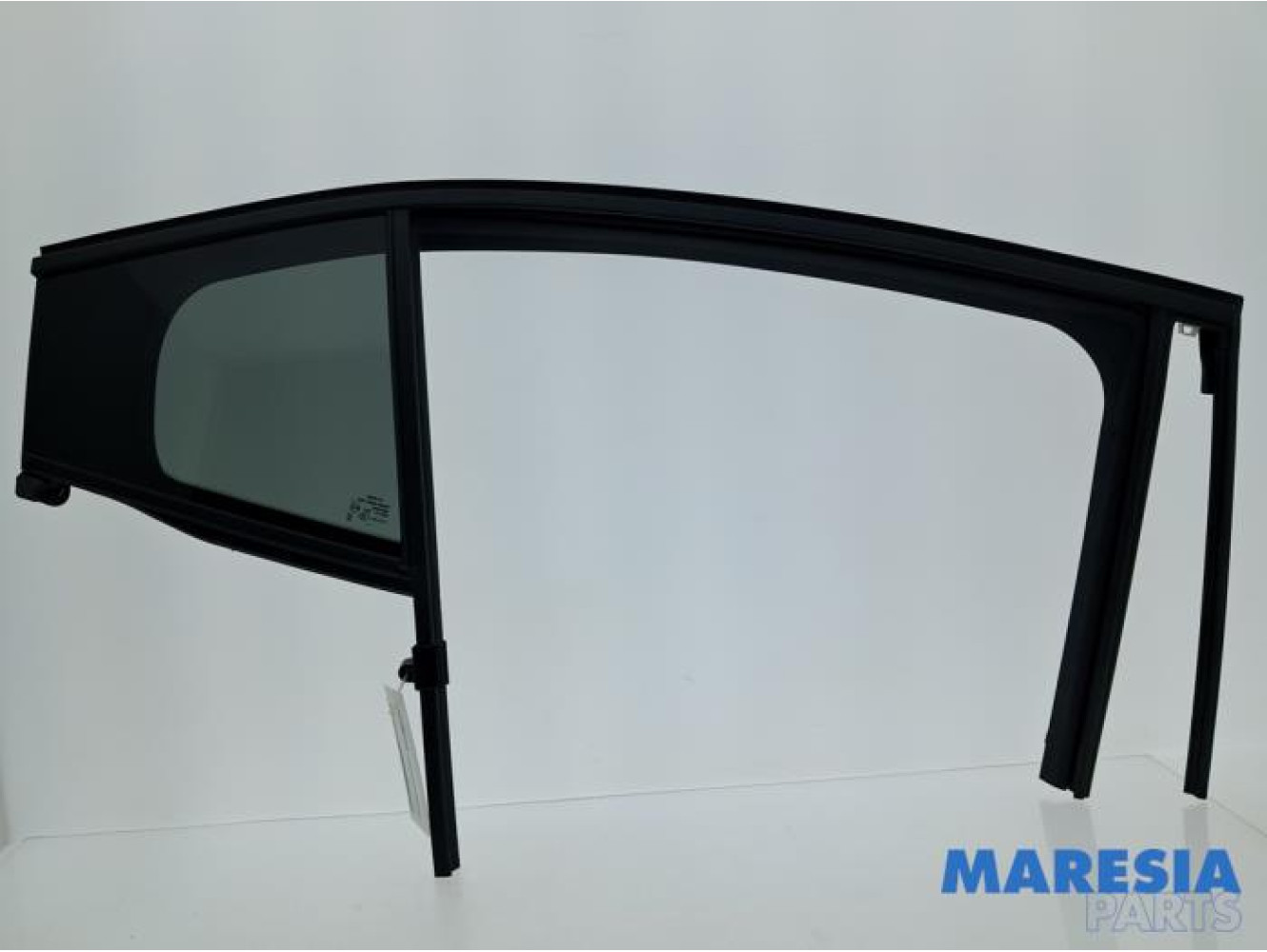 Peugeot - 408 - Vitre triangulaire arrière droite