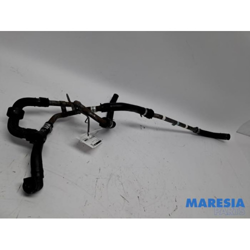 Alfa Romeo - Stelvio - Radiator hose