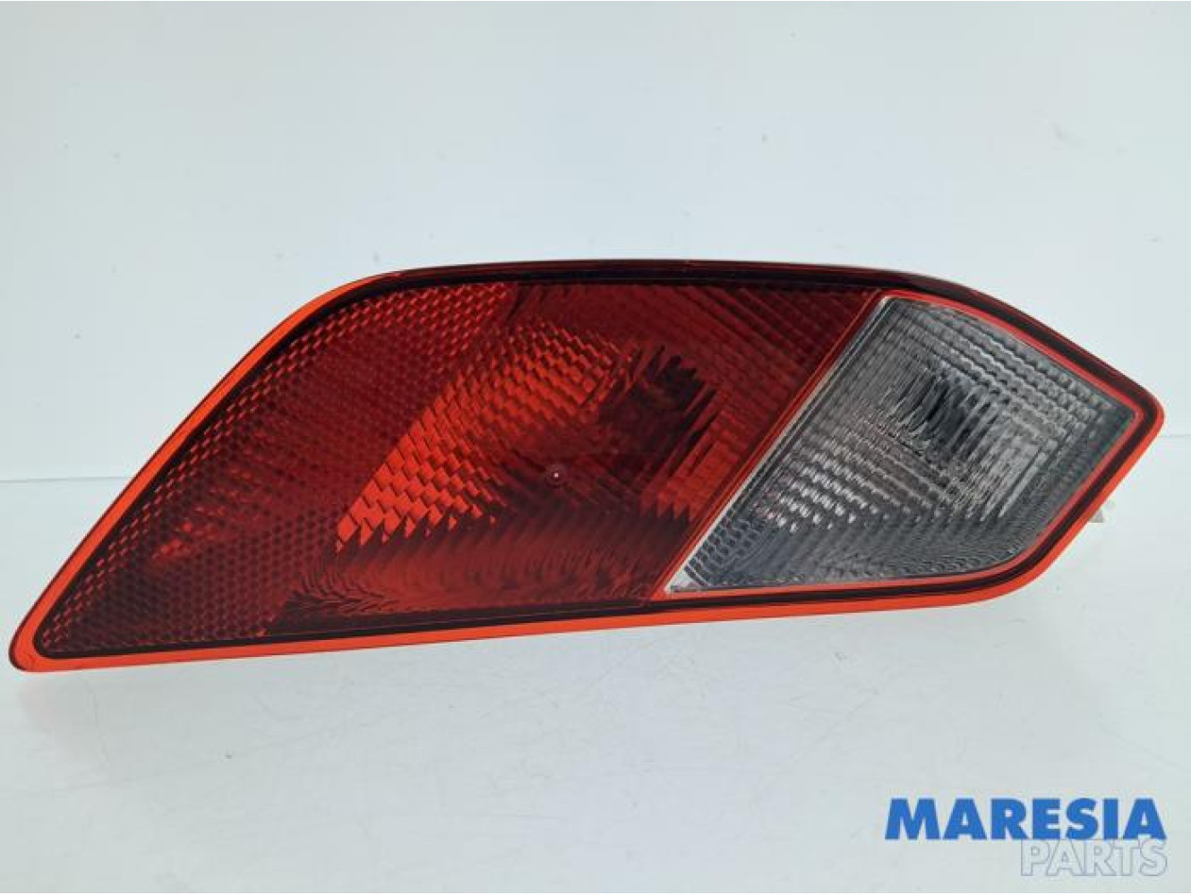 Peugeot - 408 - Rear fog light
