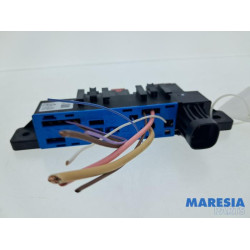 Peugeot - 408 - Fuse box
