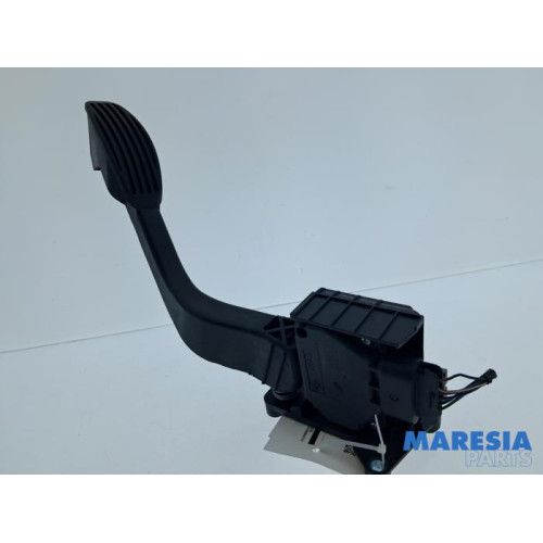 Fiat - 500 - Gaspedal
