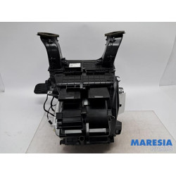 Renault - Captur - Heater housing