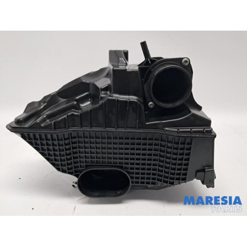 Renault - Captur - Air box