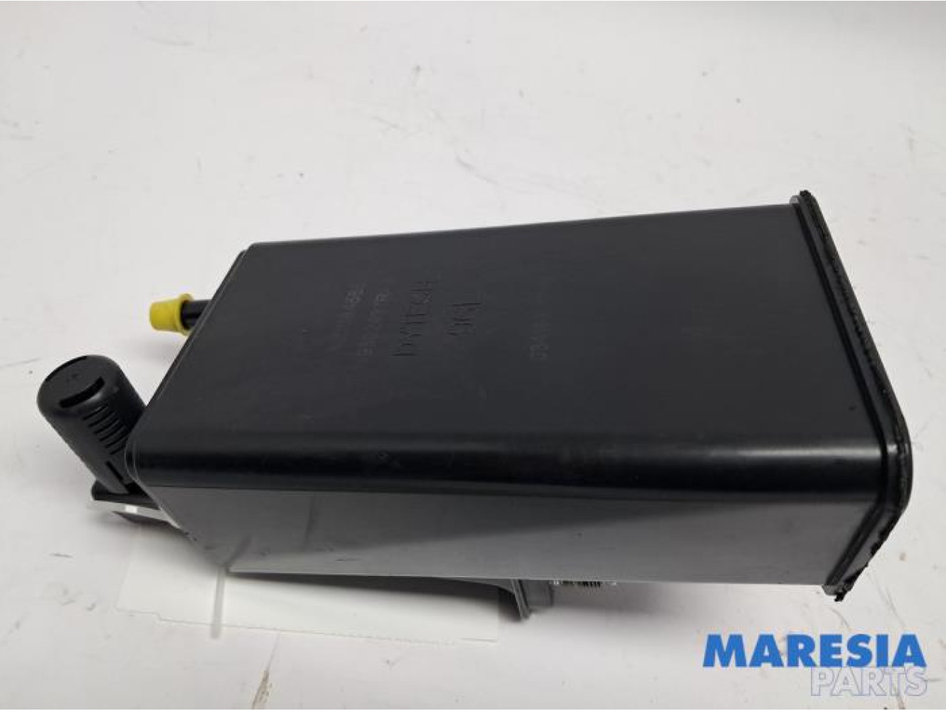 Renault - Captur - Carbon filter