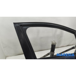 Peugeot - 208 - Tür 4-türig rechts vorne
