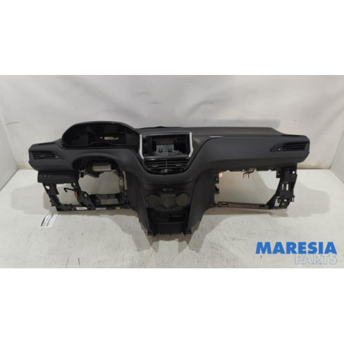 Peugeot - 208 - Tableau de bord