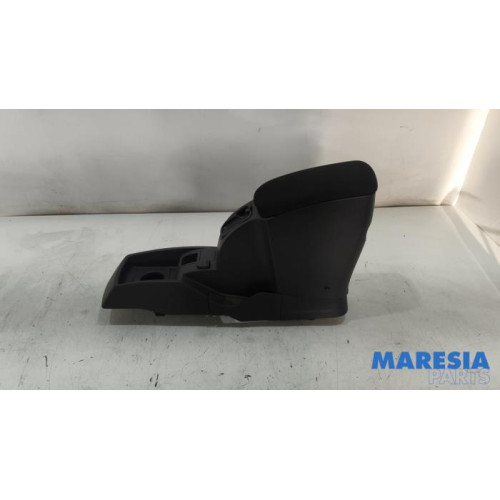 Renault - Kangoo - Console centrale