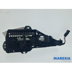 Renault - Captur - Front door handle 4-door, right
