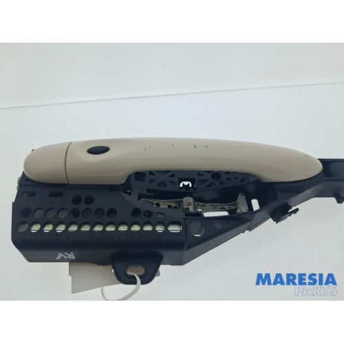 Renault - Captur - Front door handle 4-door, right