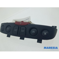 Fiat - Punto - Multi-functional window switch