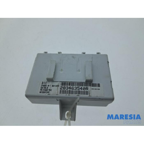 Renault - Captur - Navigatie Module