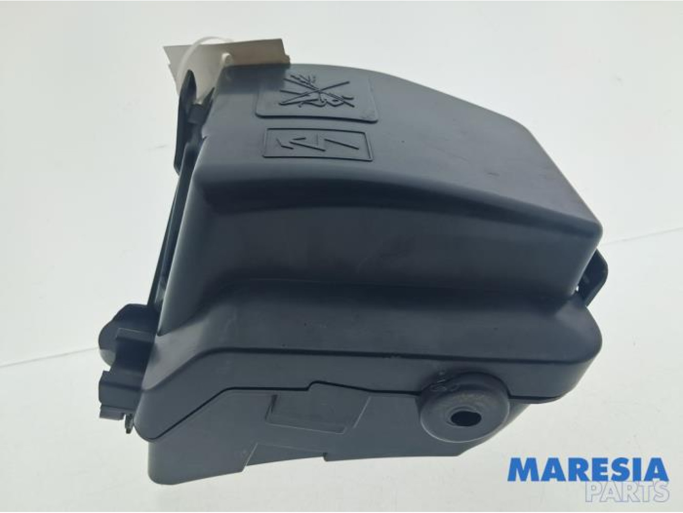Renault - Captur - Fuse box