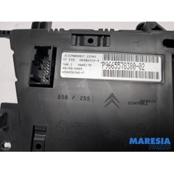 Citroen - C4 Grand Picasso - Instrument de bord