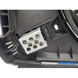 Renault - Captur - Fan motor