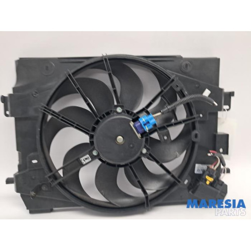 Renault - Captur - Fan motor