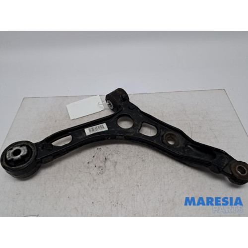 Peugeot - Boxer - Draagarm onder links-voor