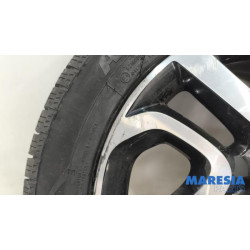 Renault - Captur - Sportvelgenset + banden