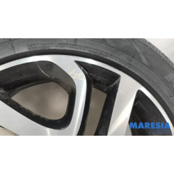 Renault - Captur - Sportvelgenset + banden