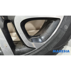 Renault - Captur - Sportvelgenset + banden